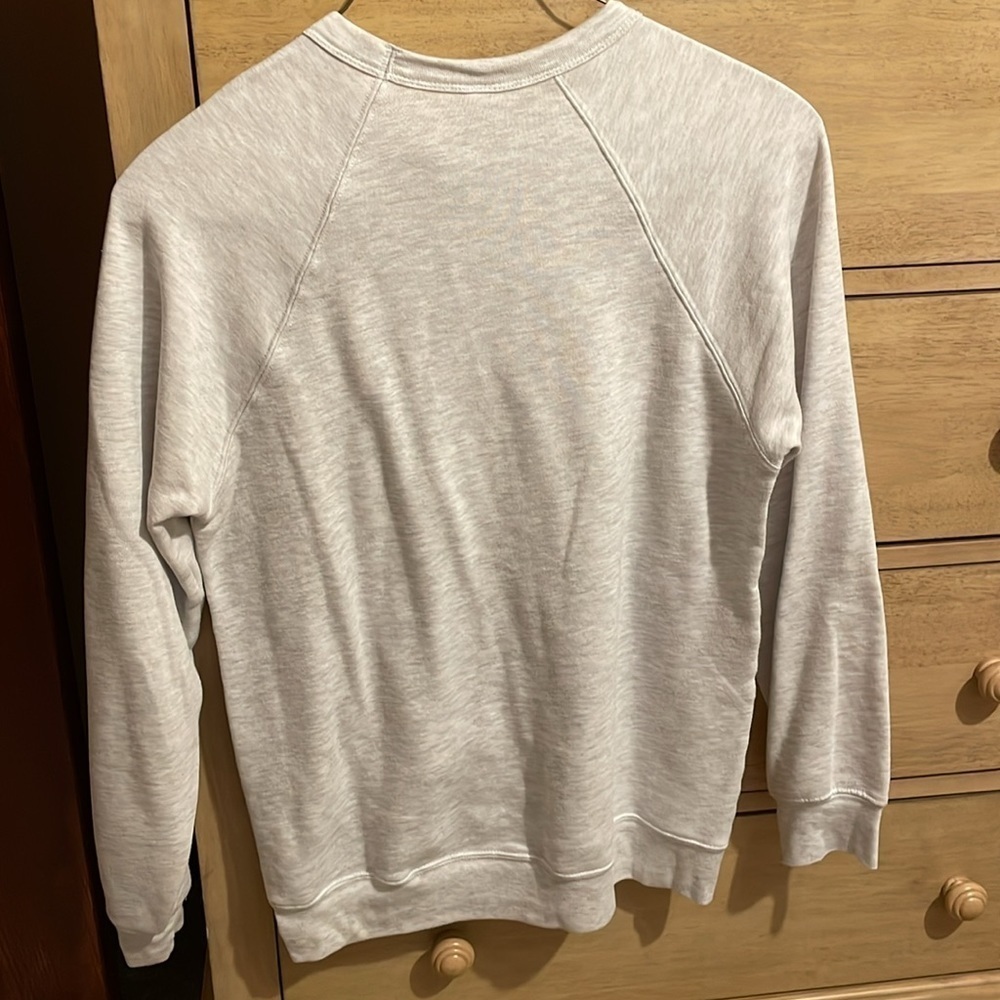 XOXO Sweatshirt - Picture 4 of 4